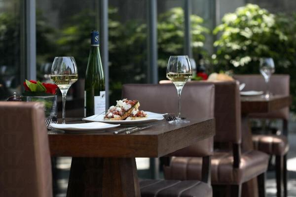 北京地標 「前門  23 號 」 餐廳主廚教煮菜